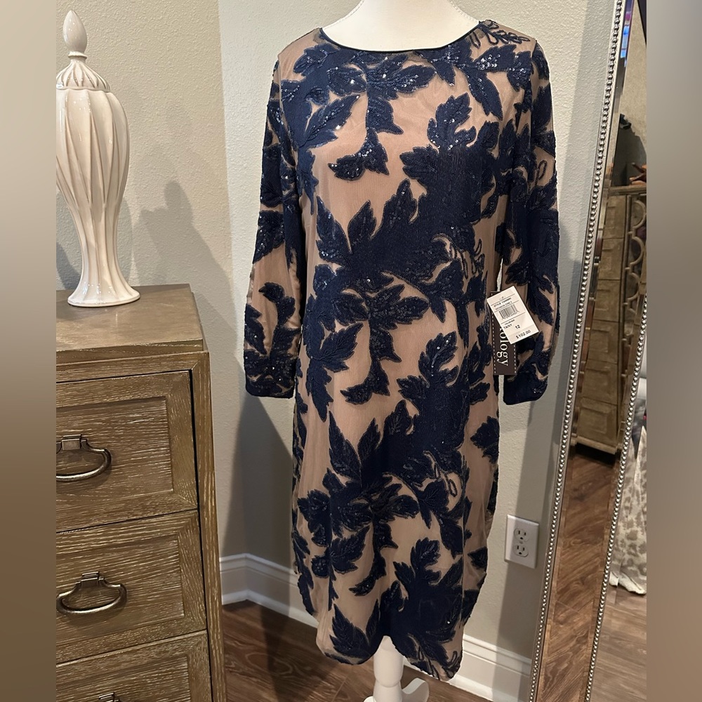 Luxology Tan/Navy Dress